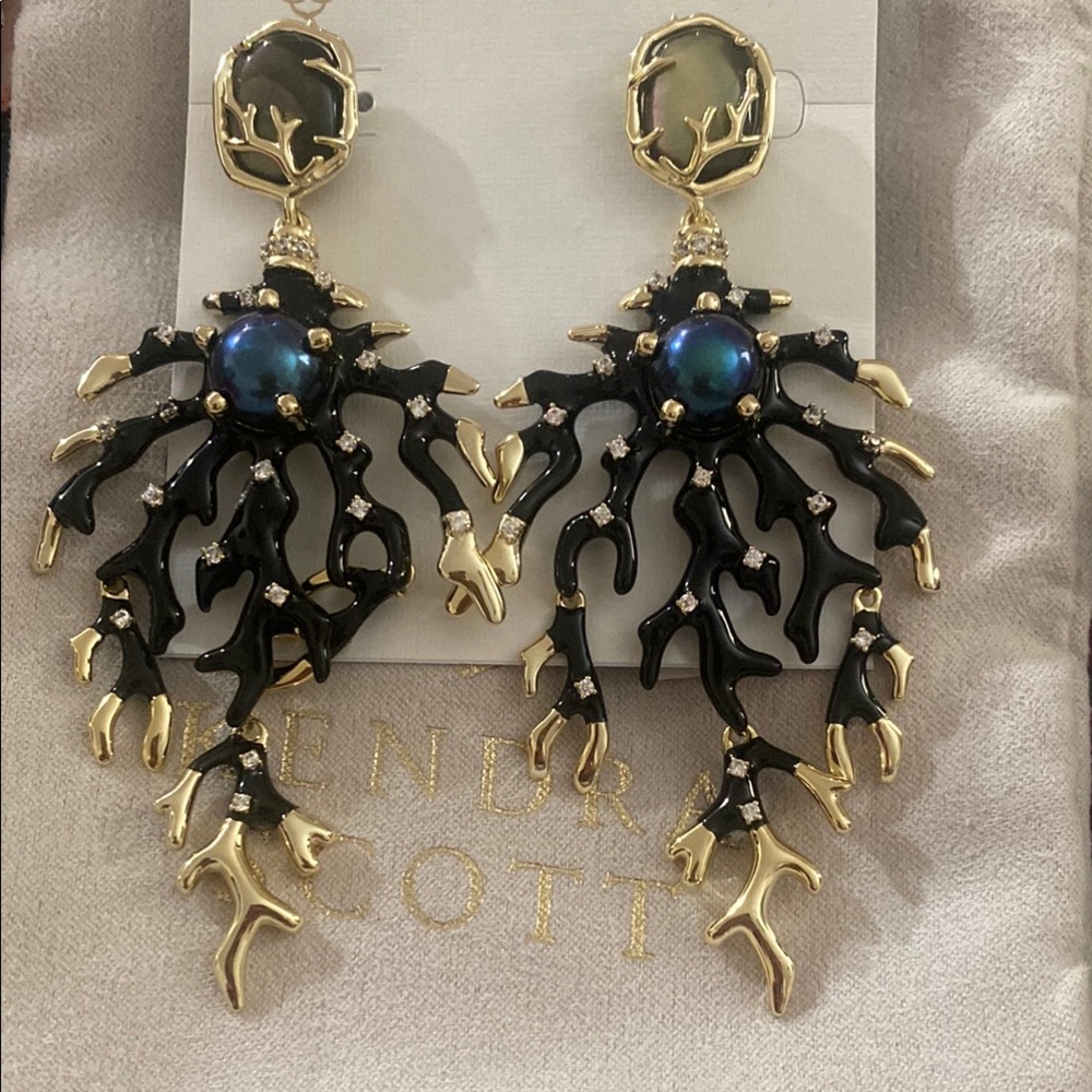 Kendra Scott Shae Earrings